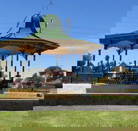 Davies Square Wallaroo - Accommodation VIC
