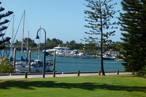 Gladstone Marina - Accommodation VIC 2