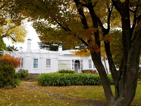 Home Hill - Accommodation VIC 0