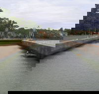 Lock 4 - Accommodation VIC