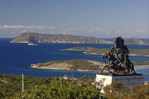 Padre White Lookout - Accommodation VIC 1