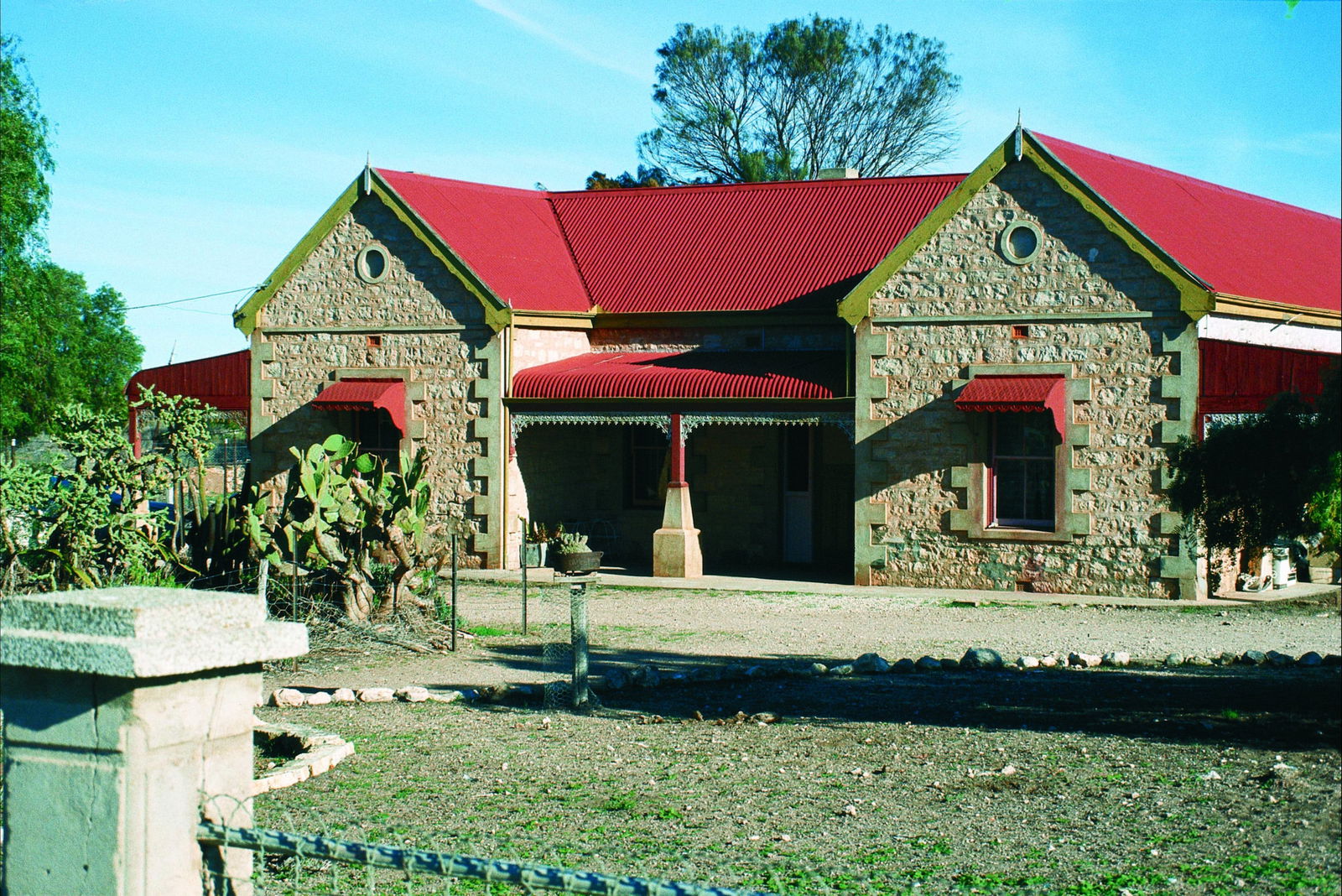 Balladonia WA Accommodation VIC
