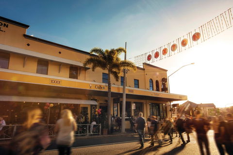 Caxton Street - Accommodation VIC 2