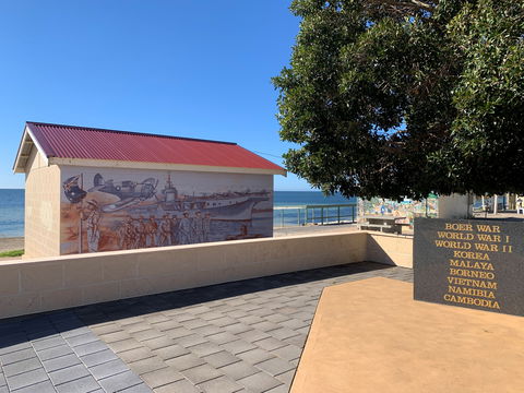 Stansbury Foreshore Murals - Accommodation VIC 2