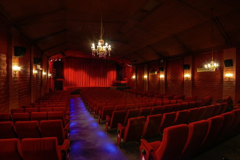 Avoca Beach Picture Theatre - Accommodation VIC 1