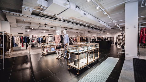 Birkenhead Point Brand Outlet - Accommodation VIC 2