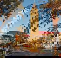 Bundaberg to Childers and Woodgate Day Trip
