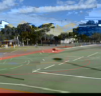 Cleve Sporting Facilities - Accommodation VIC