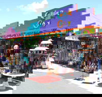 Colour Me Crazy - Accommodation VIC