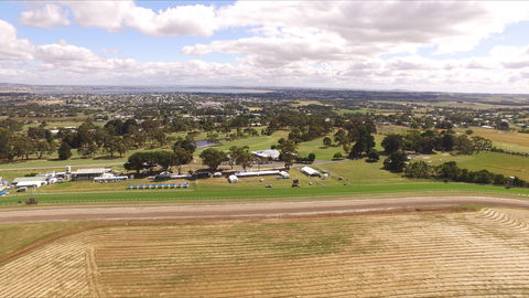 Colac Turf Club - Accommodation VIC 0