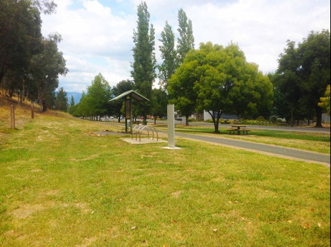 Myrtleford To Porepunkah 24km - Accommodation VIC 2