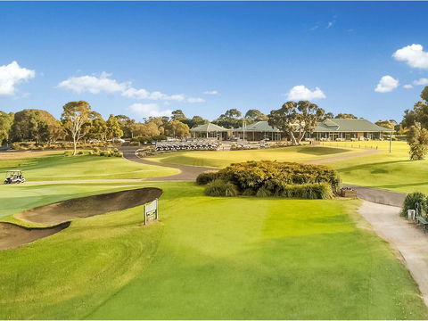Rosebud Country Club - Accommodation VIC 1