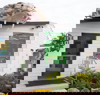 Steve McEwan's Reptile World - Accommodation VIC