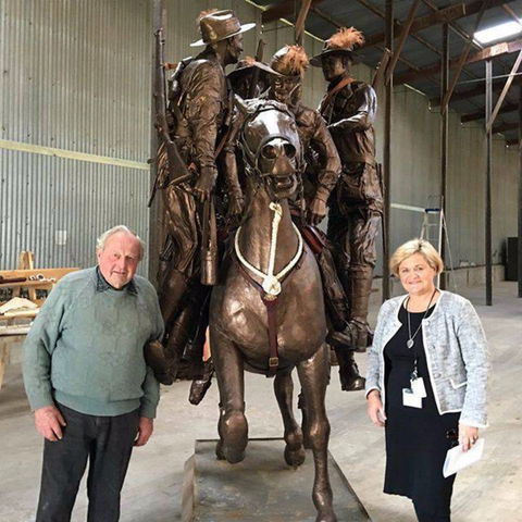 Bronze Bill The Bastard: Australia's Greatest War Horse - Accommodation VIC 0