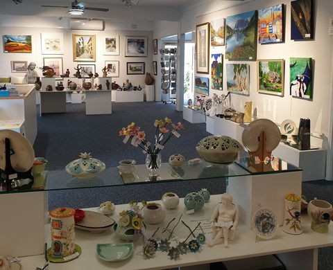 Port Stephens Community Arts Centre Gallery - Accommodation VIC 1