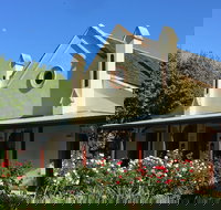 Quondong Cottage - Accommodation VIC