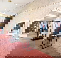 Tony Gould Gallery - Accommodation VIC
