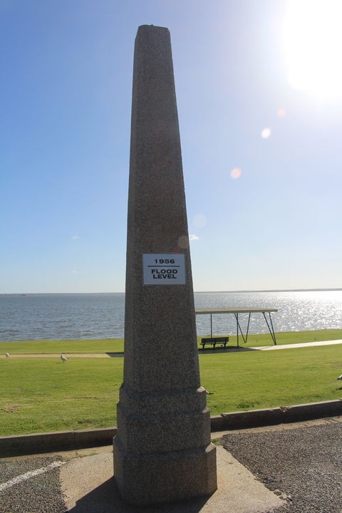 1956 Flood Marker - Accommodation VIC 0