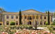 Barossa Chateau Queens Rose Garden - thumb 0