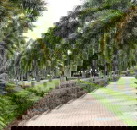 Dan Gleeson Memorial Gardens - Accommodation VIC