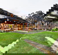 Lakeside Function Centre - Eight Willows Retreat - Accommodation VIC