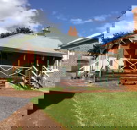 Bridgetown Police Station Museum 1880 - Accommodation VIC