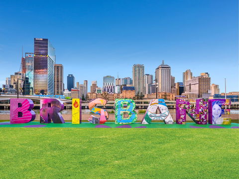 BRISBANE Sign - Accommodation VIC 0