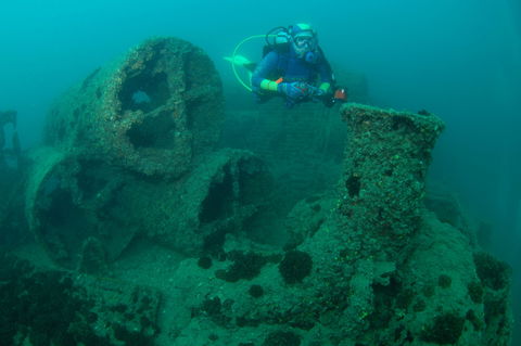 Cochrane Artificial Reef Dive Site - Accommodation VIC 1
