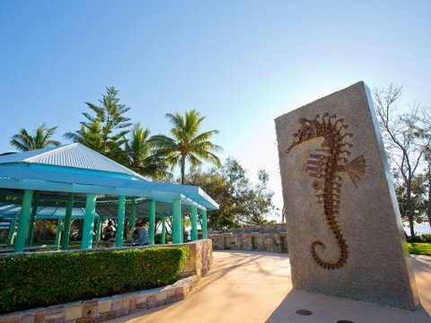 Millennium Esplanade And Tannum Sands Beach - Accommodation VIC 1
