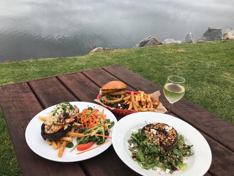 Moruya Waterfront - Accommodation VIC 2