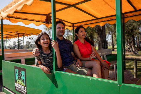 Oakvale Wildlife Park - Accommodation VIC 2