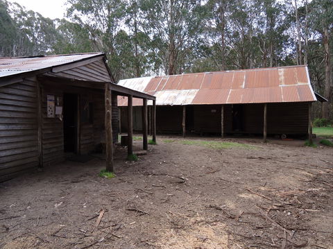 Razorback Hut - Accommodation VIC 0