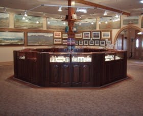 Absaloms Gallery - Accommodation VIC 2