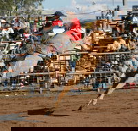 Coonamble - Accommodation VIC