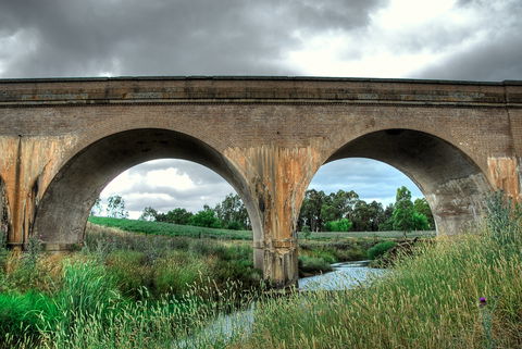 Harden Murrumburrah - Accommodation VIC 2