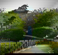 Lambie Town Walk - Accommodation VIC