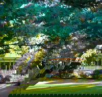 Robertson Park - Accommodation VIC
