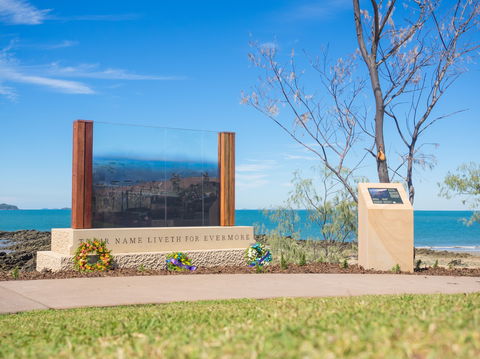 The Centenary Of ANZAC Memorial Walk - Accommodation VIC 0