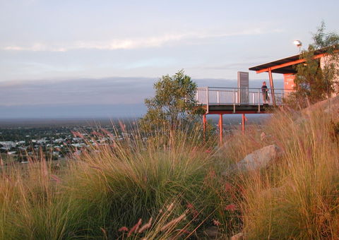 Towers Hill Lookout And Amphitheatre - Accommodation VIC 1