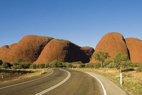 5-Hour Kata Tjuta Sunrise Tour From Ayers Rock With Breakfast - Accommodation VIC 5