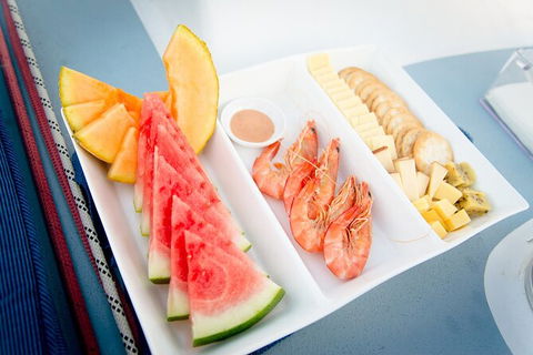 Gold Coast Sailing Cruise With Sparkling Wine & Nibbles Platter - Accommodation VIC 1