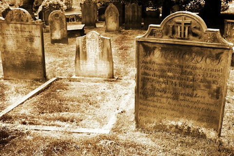 Southport Cemetery Paranormal Activity Tour QUEENSLAND - Accommodation VIC 3