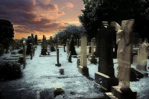 Southport Cemetery Paranormal Activity Tour QUEENSLAND - Accommodation VIC 0