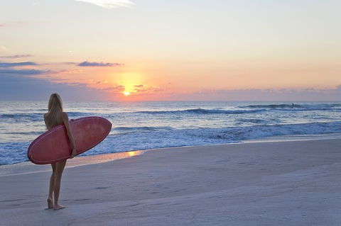 Brisbane Airport To And From Noosa Heads For 7 Ppl - Accommodation VIC 1