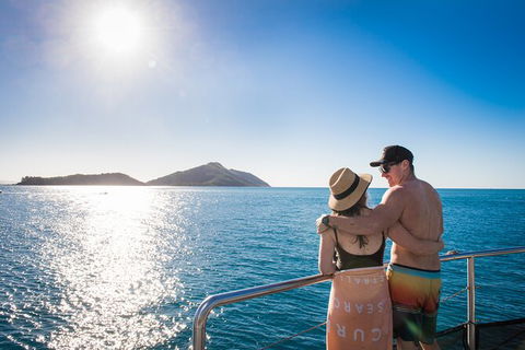 Day Sail The Whitsunday Islands On Atlantic Clipper From Airlie Beach - Accommodation VIC 5