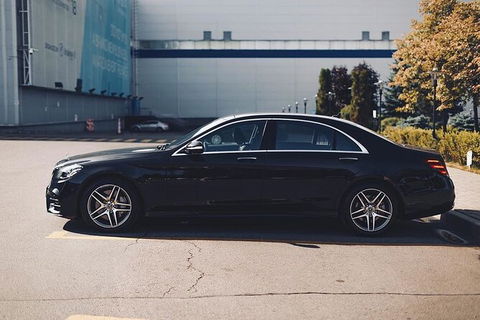 Departure Private Transfers: Adelaide To Adelaide Airport ADL In Business Car - Accommodation VIC 0