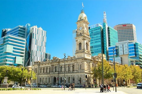 Departure Private Transfers: Adelaide To Adelaide Airport ADL In Luxury Van - Accommodation VIC 7