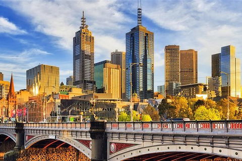 Melbourne Airport Transfers: Melbourne To Melbourne Airport MEL In Luxury Car - Accommodation VIC 2