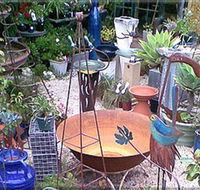 Leaf  Stone Garden Gallery - Accommodation VIC