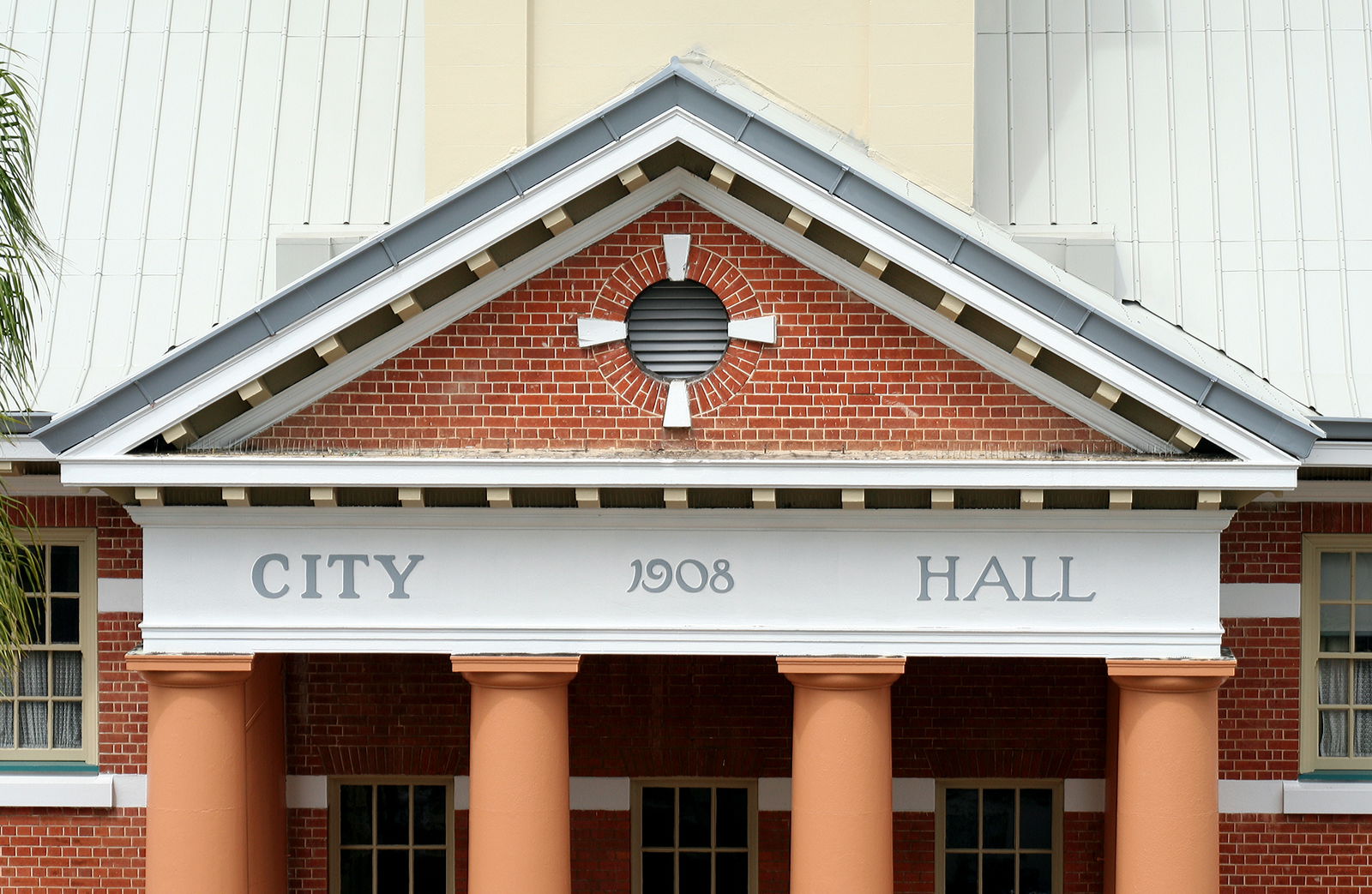 Tiaro QLD Accommodation VIC